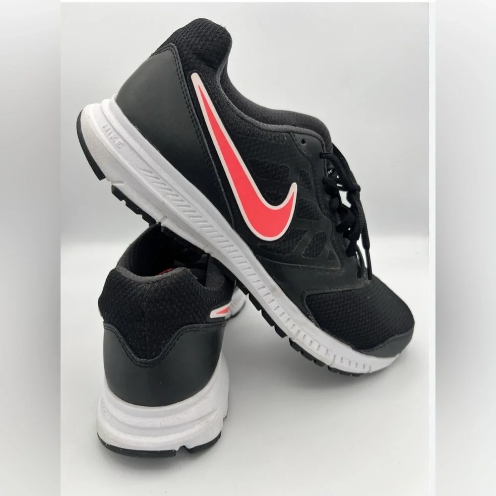 Nike Black and White Sneakers with Red Swoosh - Picture 1 of 4